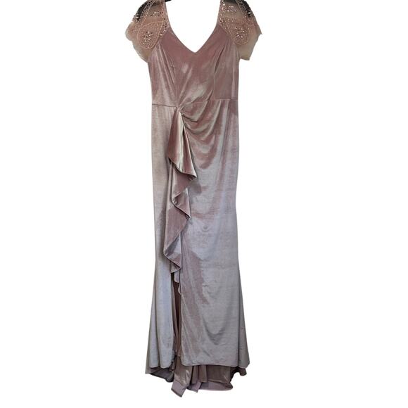 JJ’s House Dusty Rose Velvet Gown Beaded Sleeve Wedding Guest Dress Size 10/12 - Picture 1 of 12